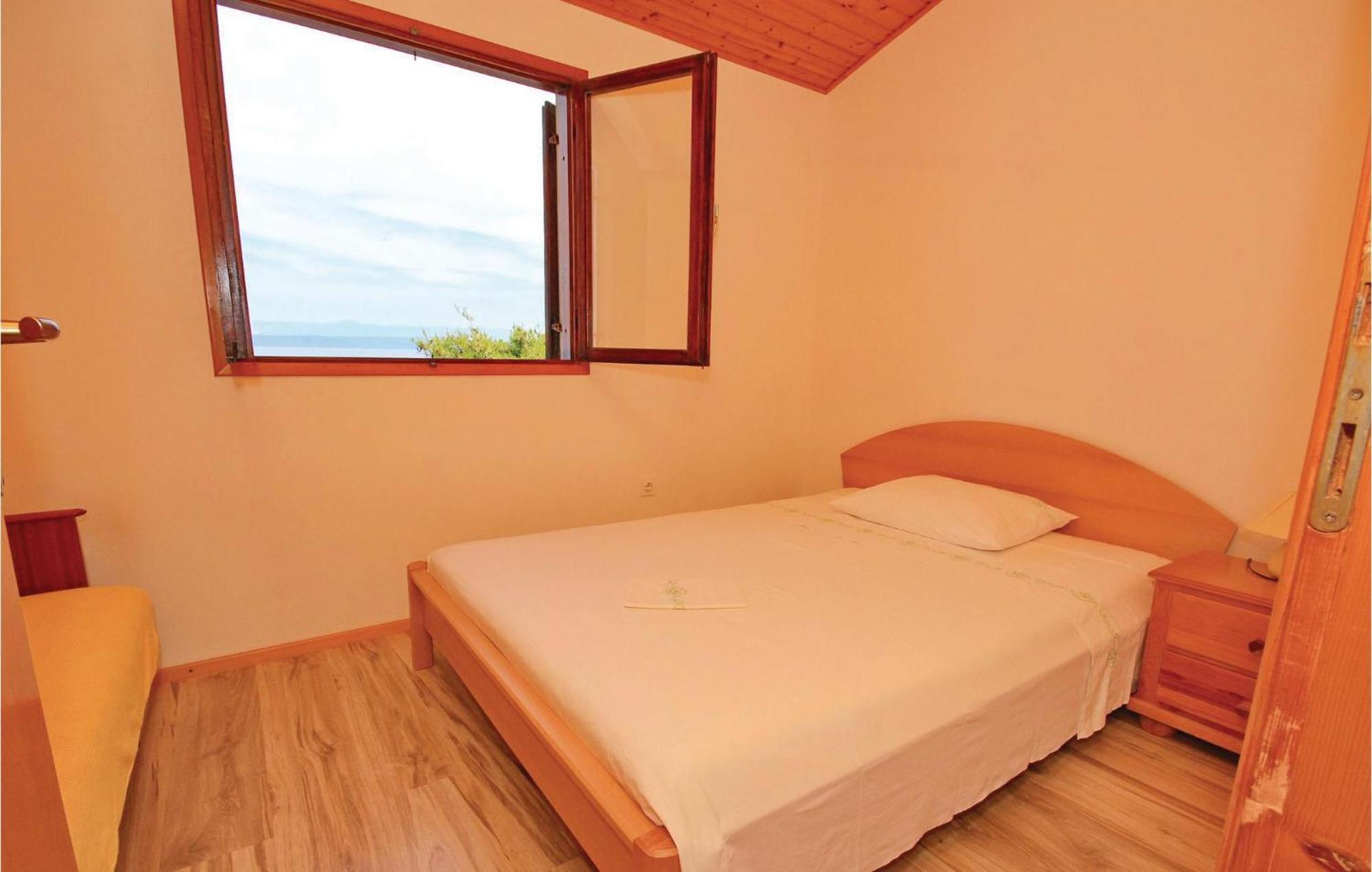 Gorgeous Apartment In Prigradica With Kitchen المظهر الخارجي الصورة